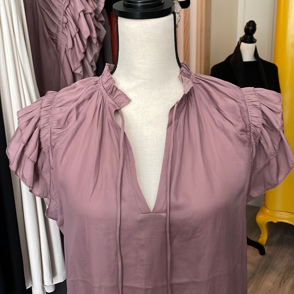 NWT Grade & Gather Ruffle Sleeve Top Blouse Lilac